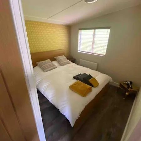 The Cherries - Caer Beris Holiday Park 2 Bedroom Lodge - No Commercial Vehicles Allowed On Site Builth Wells Extérieur photo