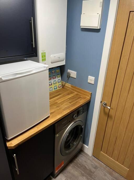 Apartment The Cherries - Caer Beris 2 Bedroom - No Commercial Vehicles Allowed On Site *