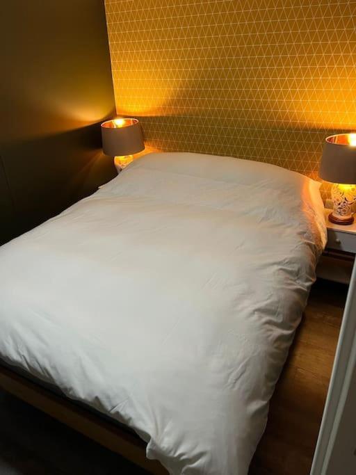 The Cherries - Caer Beris 2 Bedroom - No Commercial Vehicles Allowed On Site Apartment