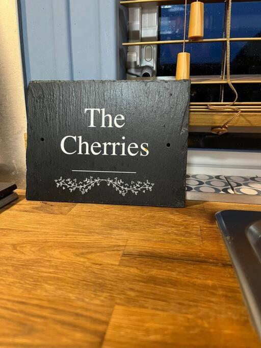 The Cherries - Caer Beris 2 Bedroom - No Commercial Vehicles Allowed On Site * Builth Wells