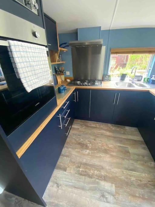 The Cherries - Caer Beris 2 Bedroom - No Commercial Vehicles Allowed On Site *