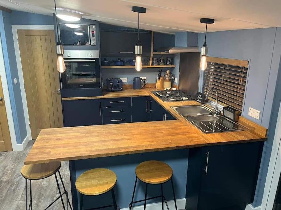 The Cherries - Caer Beris 2 Bedroom - No Commercial Vehicles Allowed On Site Builth Wells