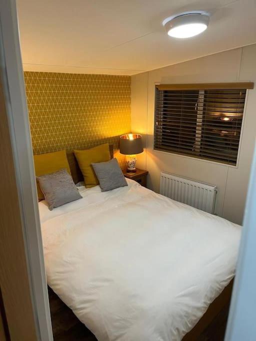 The Cherries - Caer Beris 2 Bedroom - No Commercial Vehicles Allowed On Site