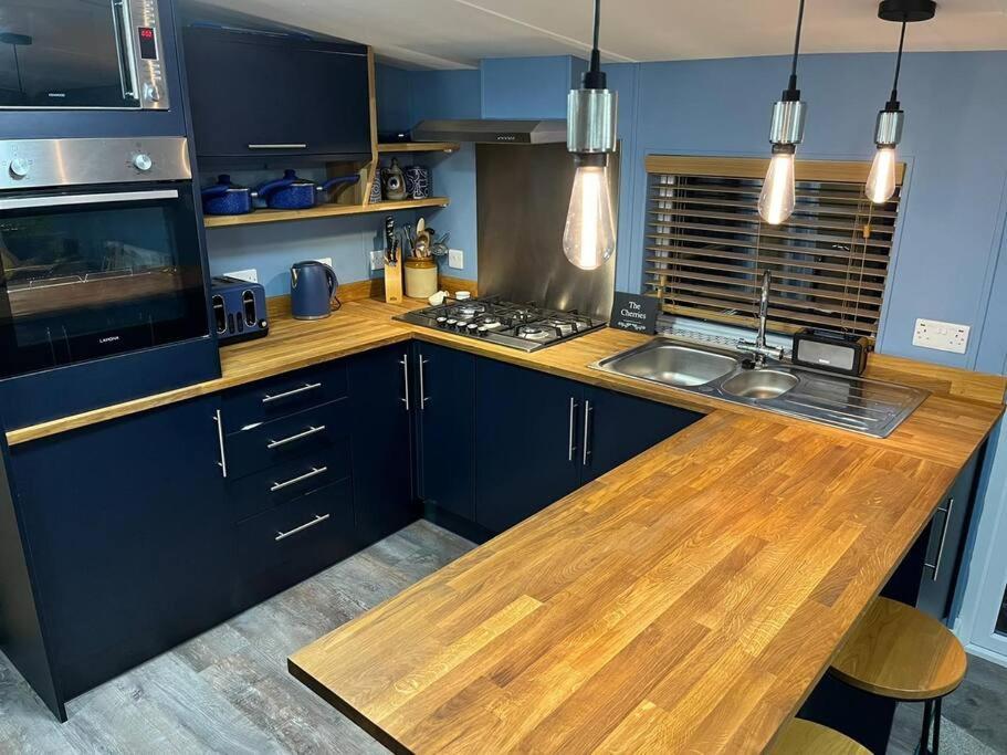 Apartment The Cherries - Caer Beris 2 Bedroom - No Commercial Vehicles Allowed On Site Builth Wells